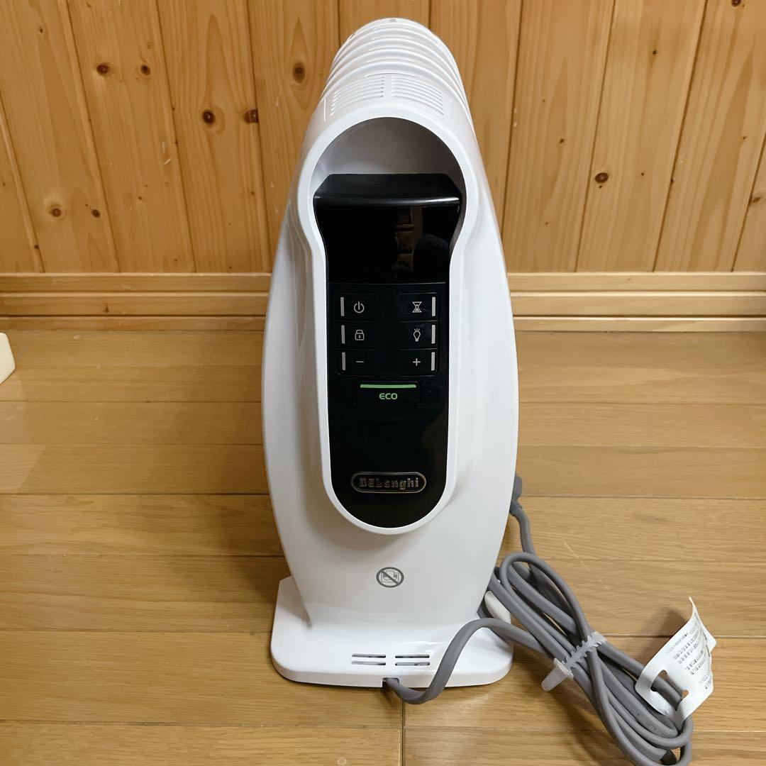 【美品】DeLonghi オイルヒーター ホワイト　NJ0505E デロンギ