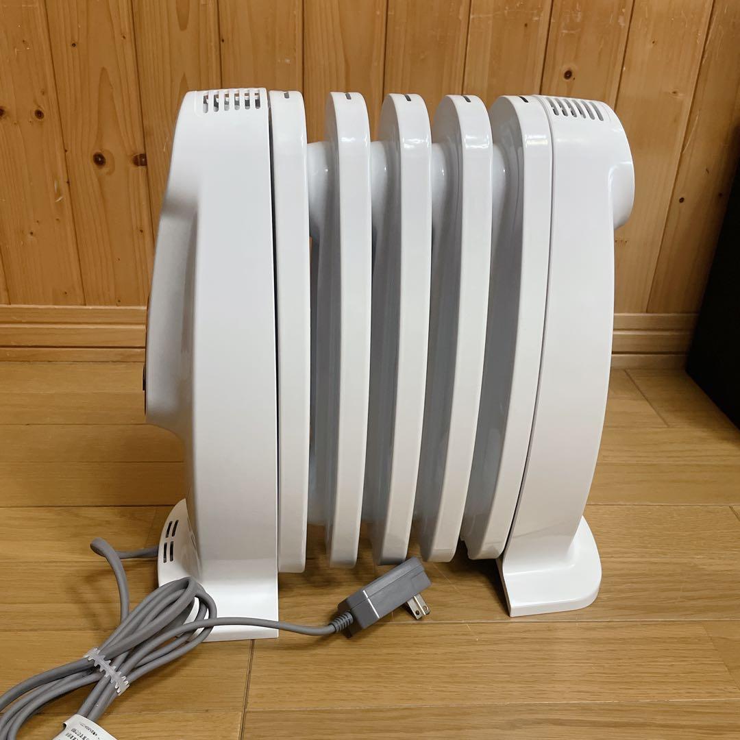 【美品】DeLonghi オイルヒーター ホワイト　NJ0505E デロンギ