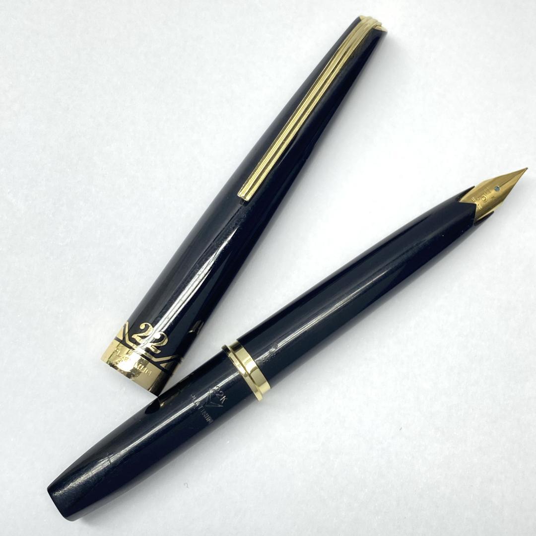 ビンテージ PLATINUM 22K プラチナ万年筆 中字 黒