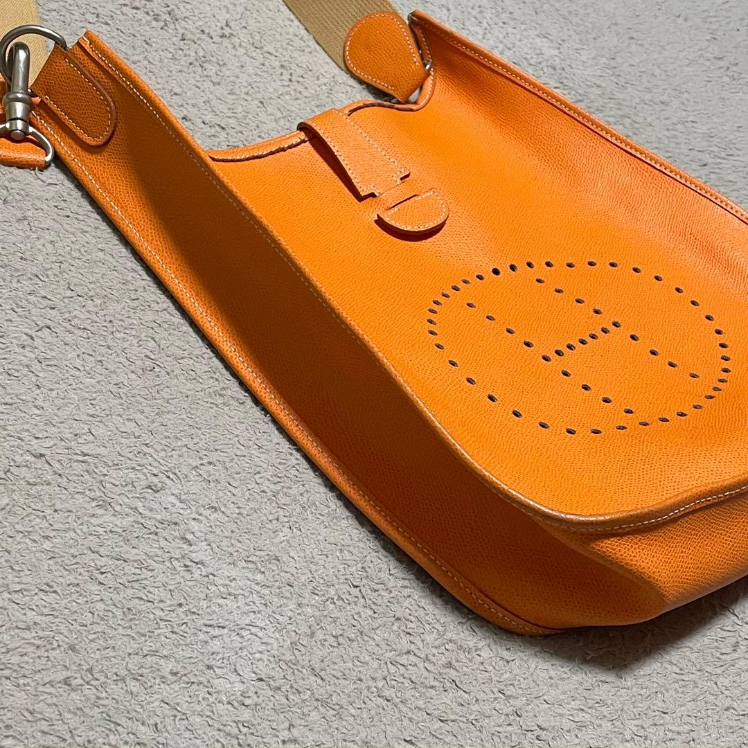 TONI BARADANI ショルダーバッグ　オールレザー　H イタリア製