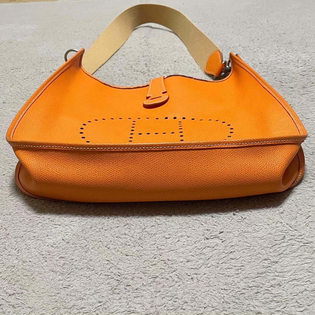 TONI BARADANI ショルダーバッグ　オールレザー　H イタリア製