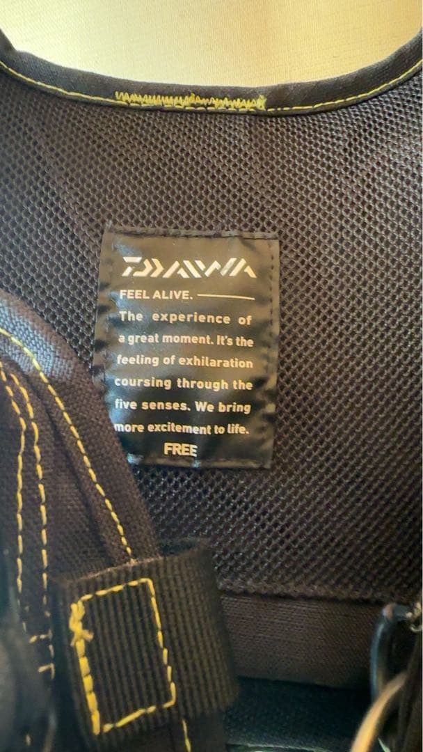 Daiwa 黒 ライフジャケット DF-6104