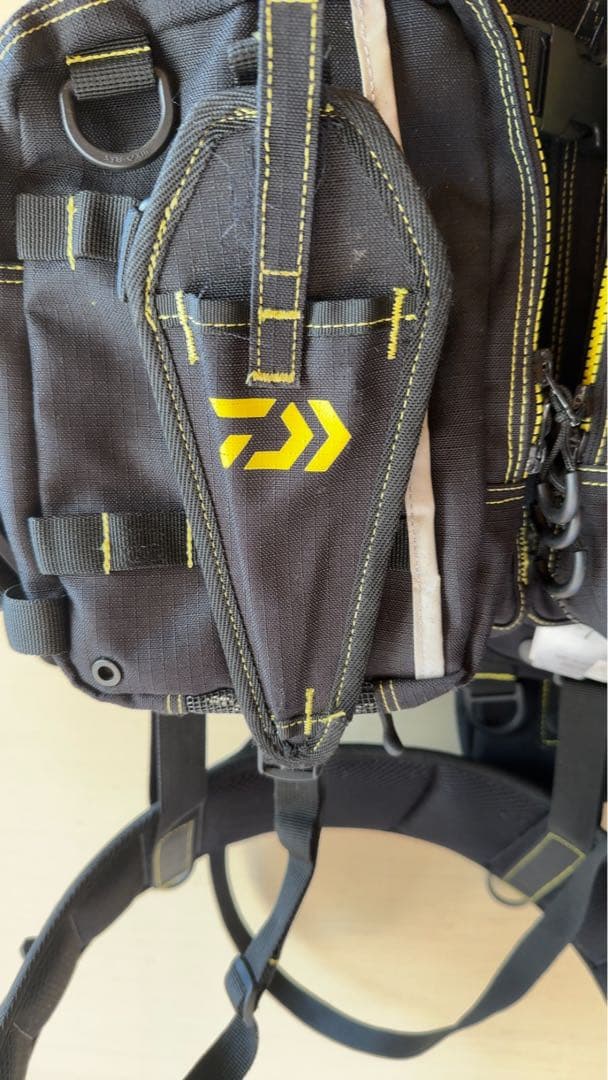 Daiwa 黒 ライフジャケット DF-6104