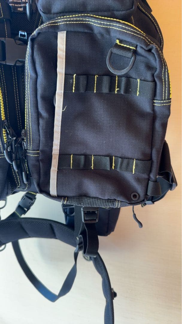 Daiwa 黒 ライフジャケット DF-6104