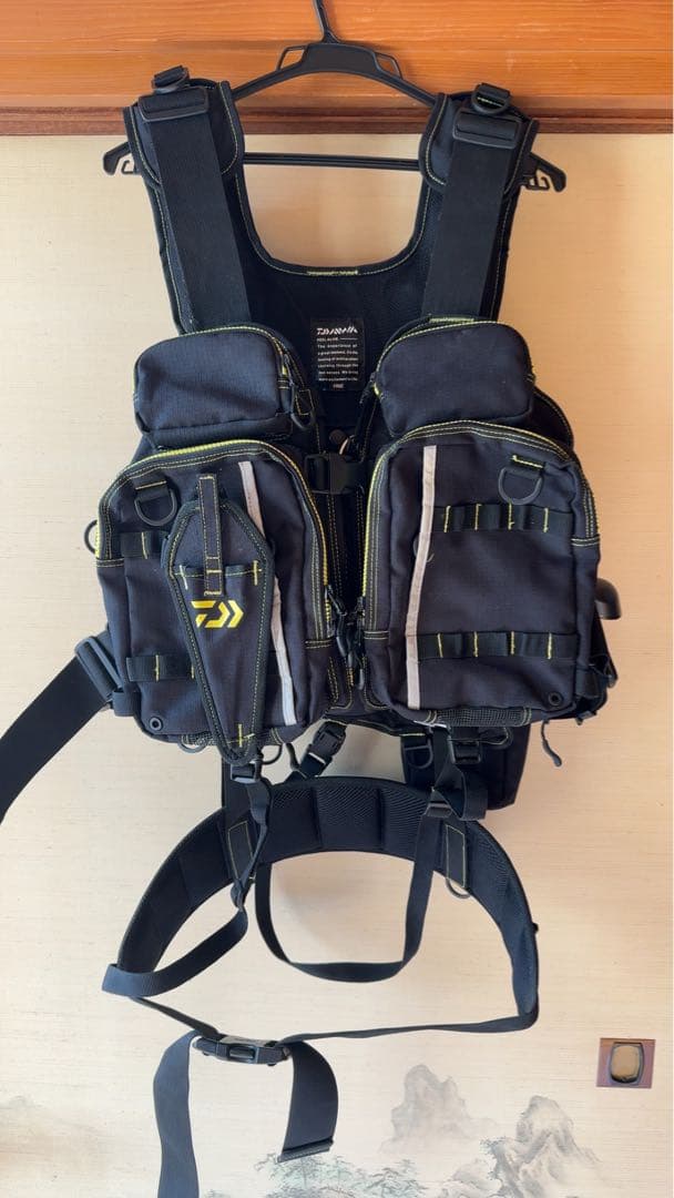 Daiwa 黒 ライフジャケット DF-6104