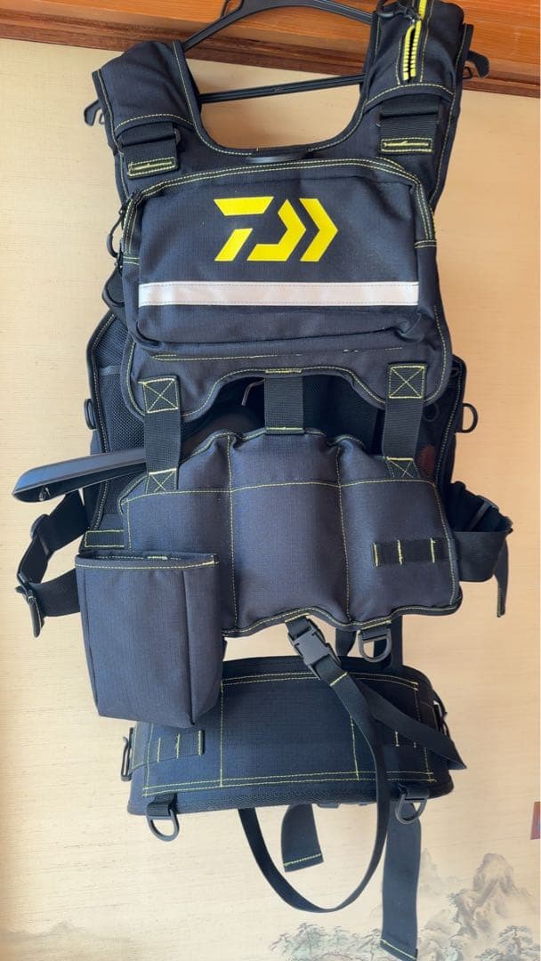 Daiwa 黒 ライフジャケット DF-6104