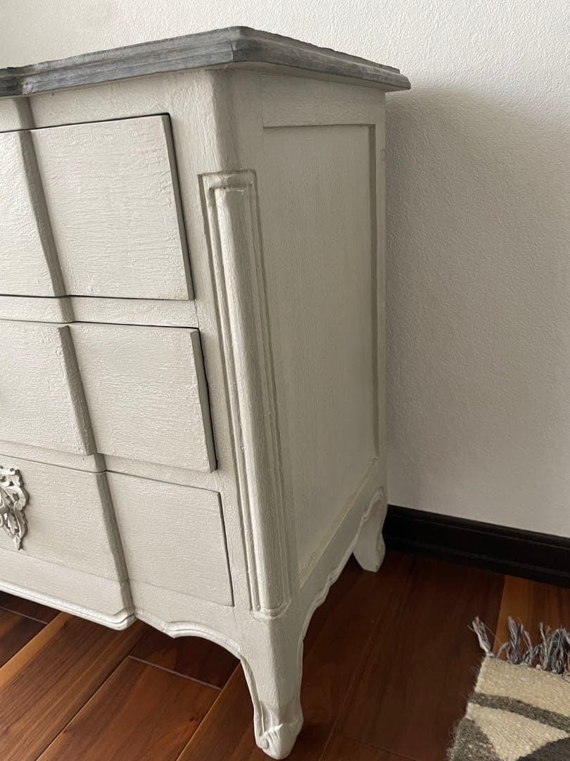 ブランドジュリエ　フレンチシックなオリジナル家具