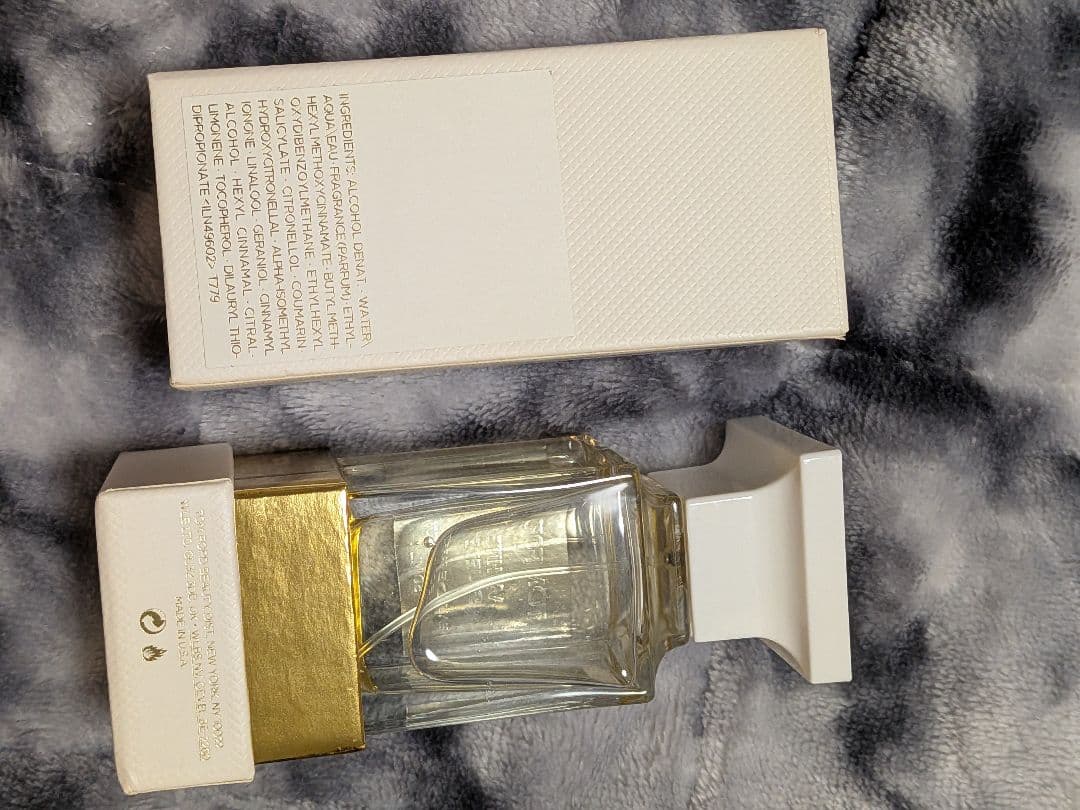 み*ー様 TOM FORD WHITE SUEDE 50mL Eau de Pa