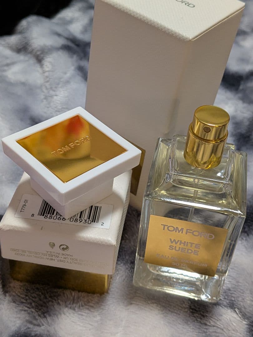 み*ー様 TOM FORD WHITE SUEDE 50mL Eau de Pa