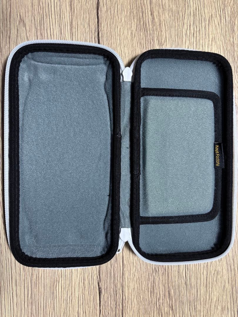 Switch Lite グレー 本体、専用ケース、充電器（スイッチライト）