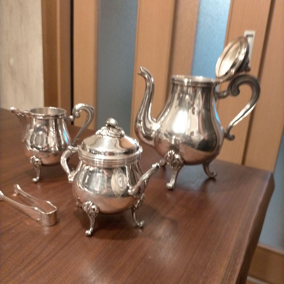 クリストフルティーセット