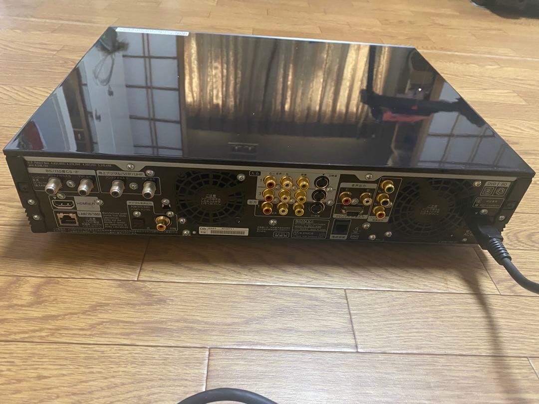 （送料込み）SONY ブルーレイレコーダー、