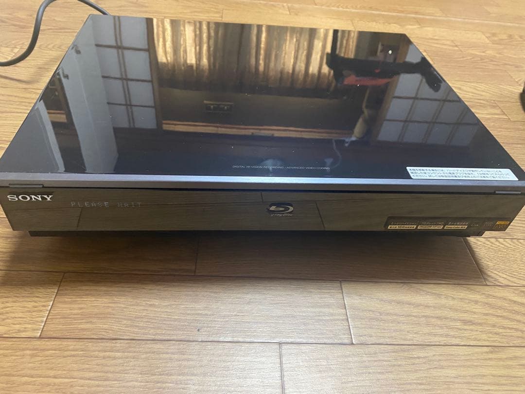 （送料込み）SONY ブルーレイレコーダー、