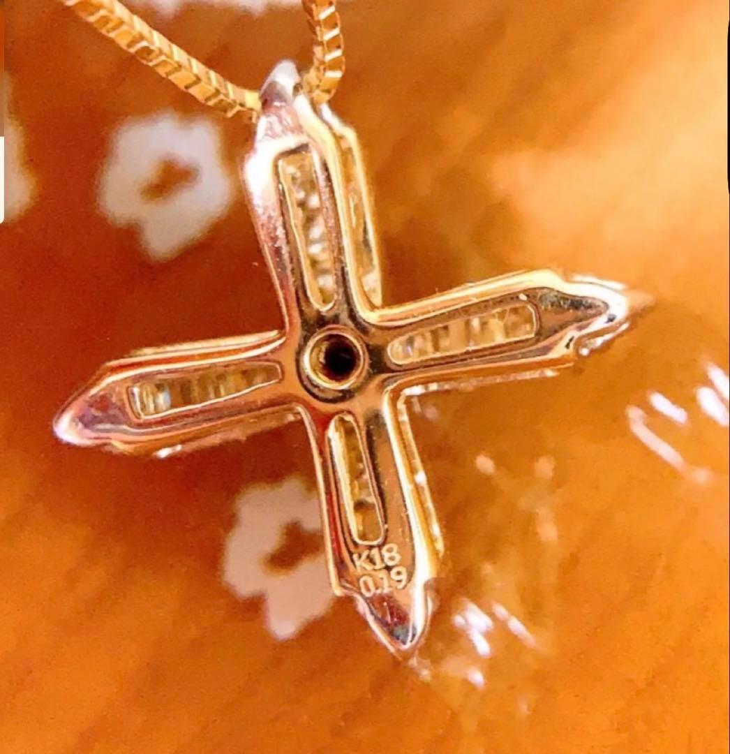 D0.19CT✳︎k18YG クロスダイヤモンドネックレストップ