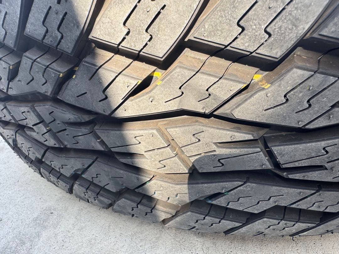 ブラックライノ フジ  17インチ オープンカントリー(デリカ D5，RAV4)