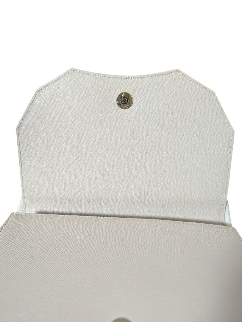 極美品 Yves Saint Laurent クラッチバッグ 本物 本革 レザー