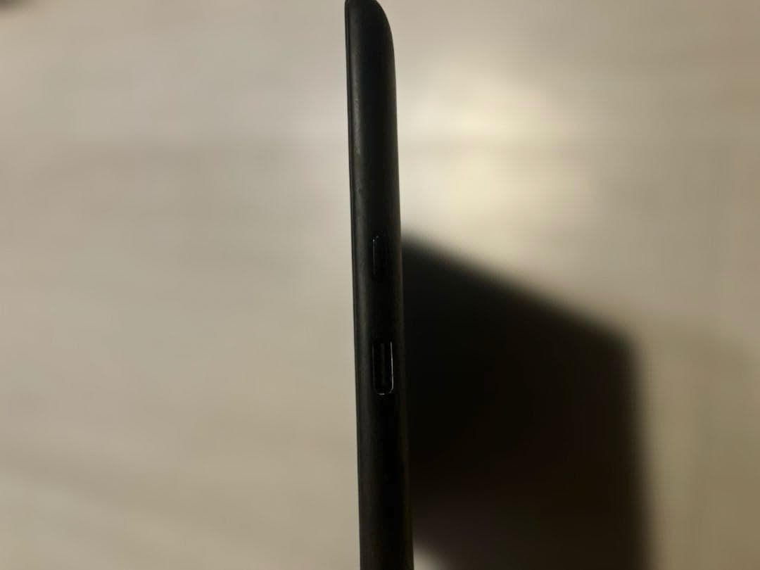 Kindle Paperwhite (第11世代) 非純正ケース付き