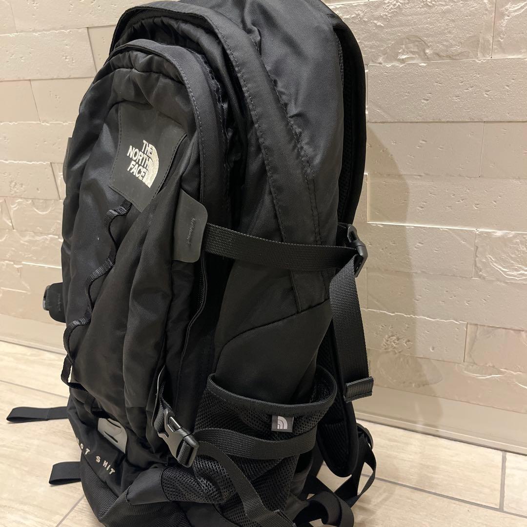 THE NORTH FACE HOT SHOT ブラック バックパック