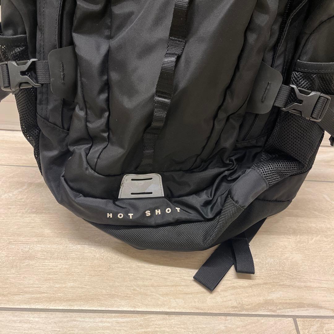 THE NORTH FACE HOT SHOT ブラック バックパック