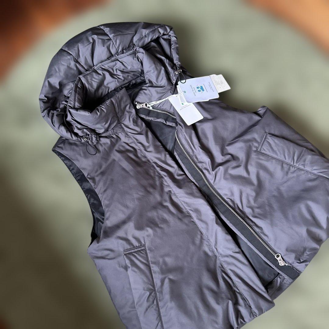 green label relaxing レディース　フード付ダウンベスト　黒