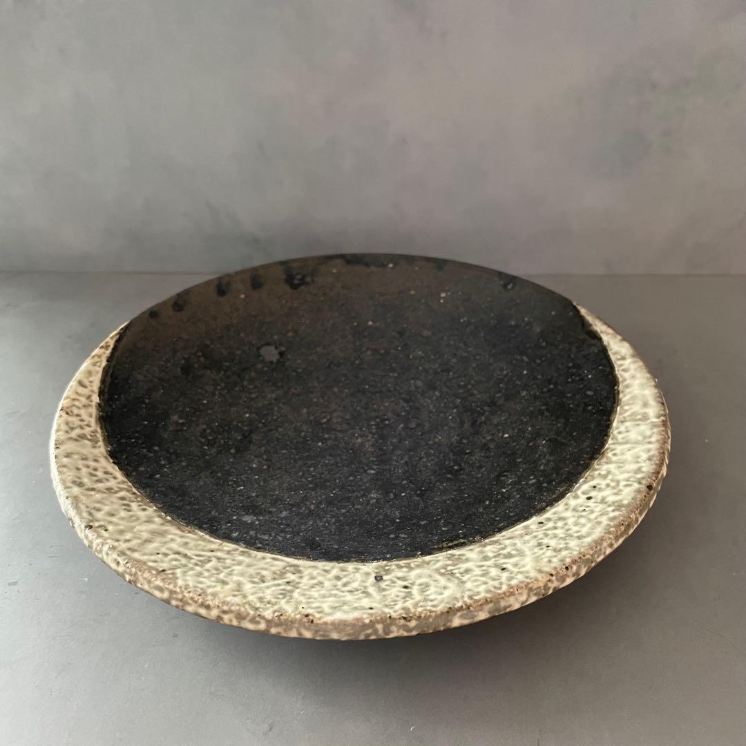 薮本寛之さんのお皿2枚