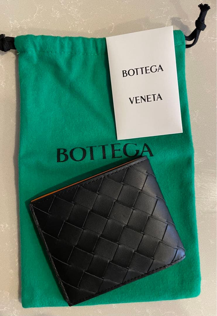※限定セール【新品未使用】ボッテガヴェネタ　イントレチャート 二つ折りウォレット
