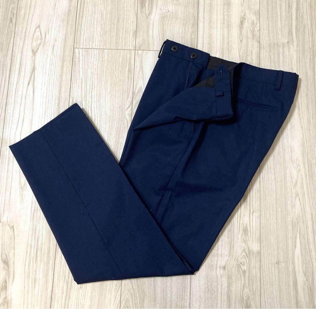 ネイビー ビジネススーツ 3ピース　ONLY