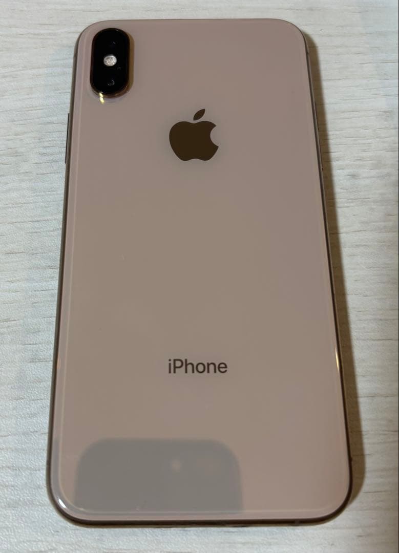 iPhone XS本体　ゴールド