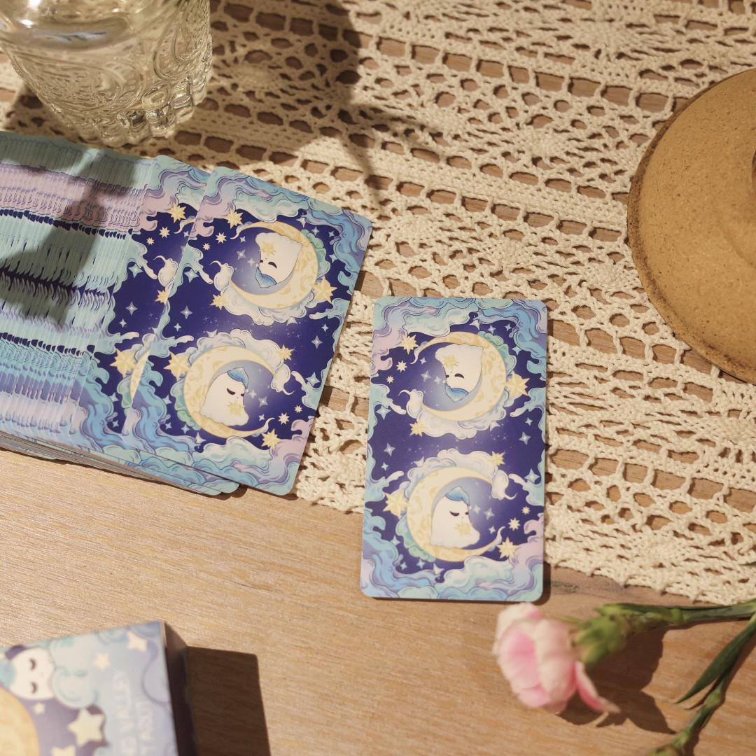 【正規品タロットカード】童話や絵本のよう✨ポップでキュートな幽霊たちのカード