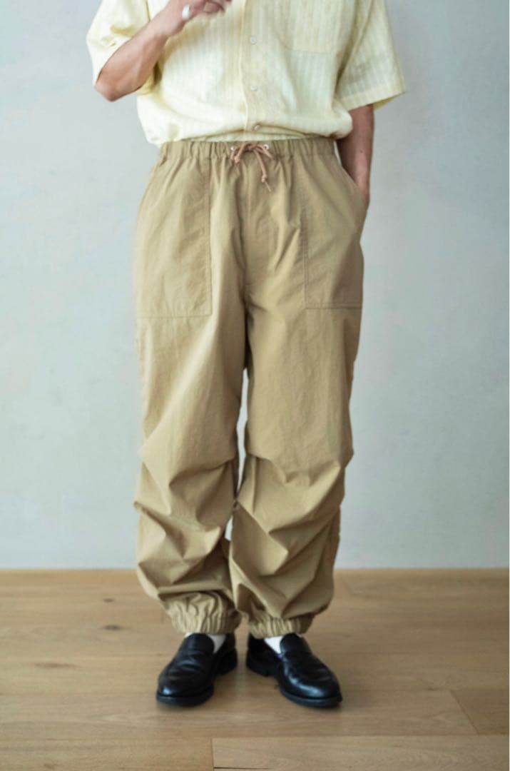 【25SS】cantate ナイロン ベイカーパンツ 48 ベージュ