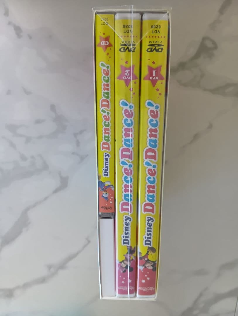 Disney Dance! Dance! DVD２枚CD１枚