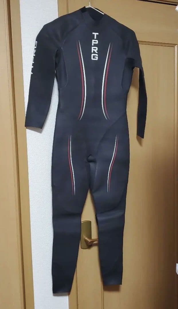 新品　タグ付き　TPRG ウェットスーツ 　トライアスロン　メンズ　Mサイズ