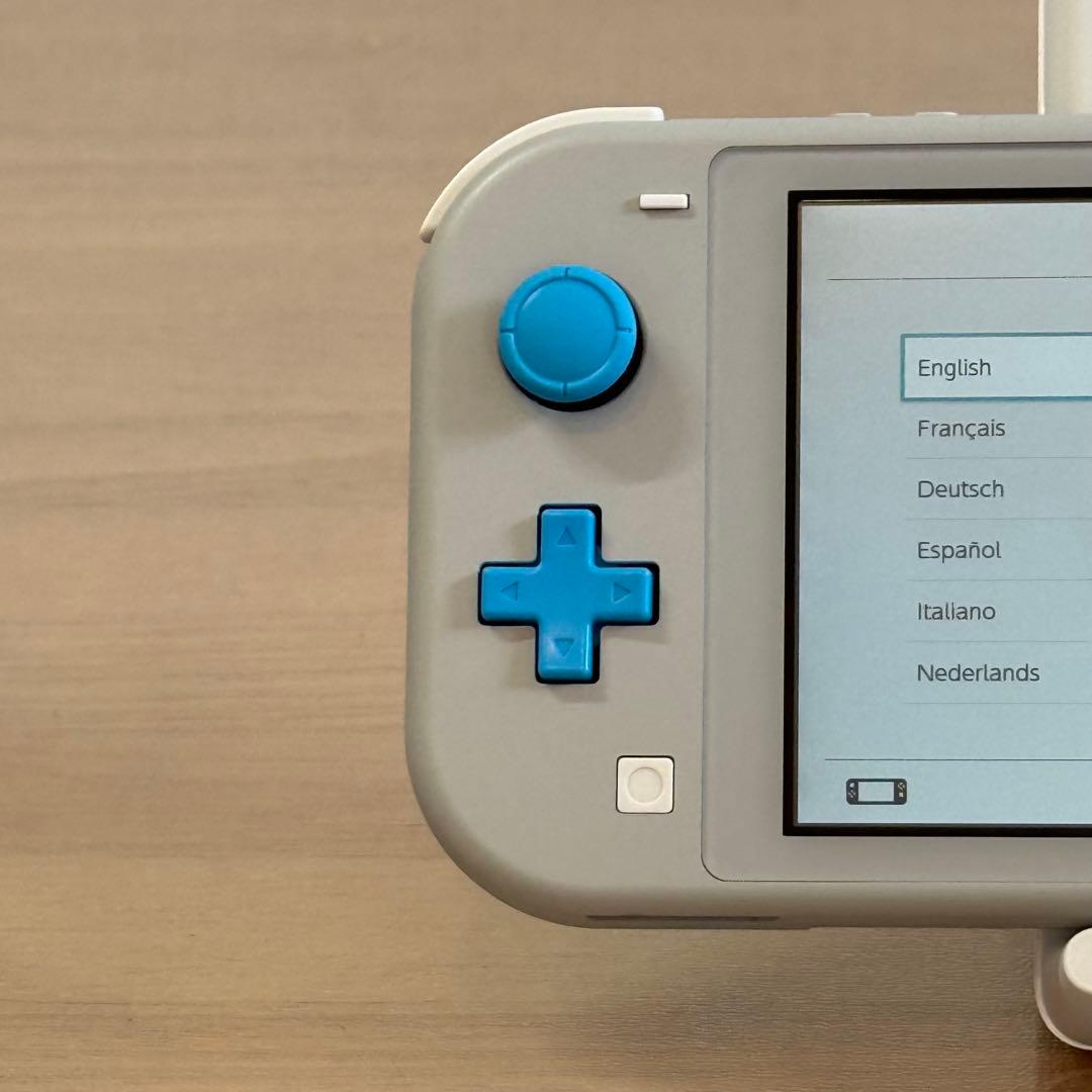 7-180【美品】Switch LITE ザシアン・ザマゼンタ