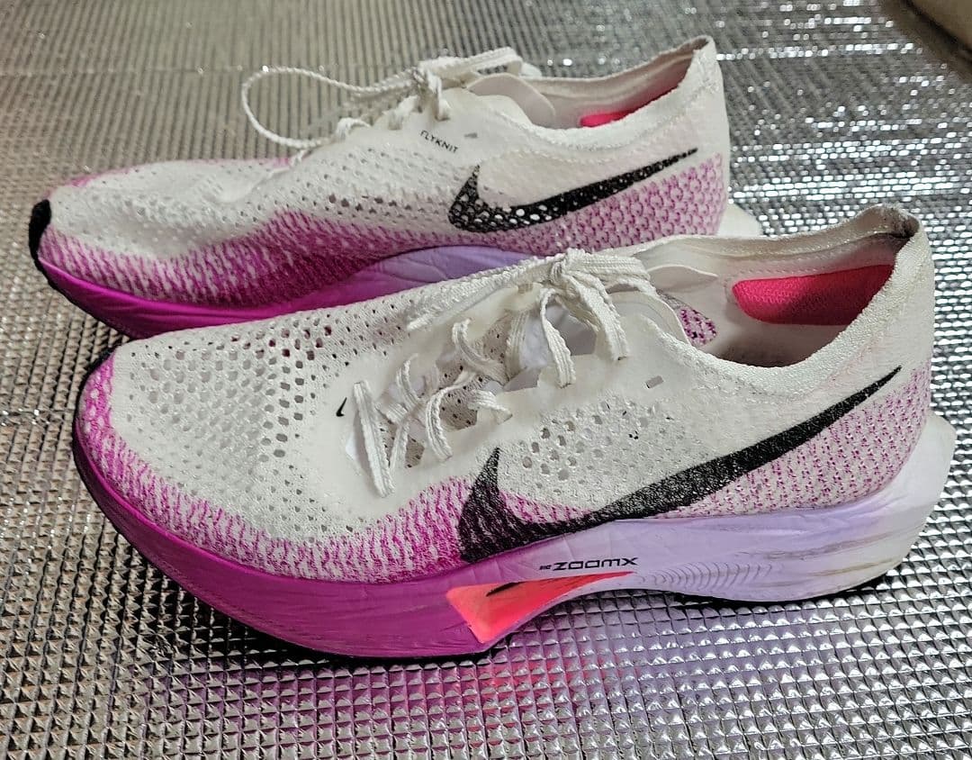 ナイキ　ヴェイパーフライ 3 ホワイト/ビビッドパープル サイズ24.5cm
