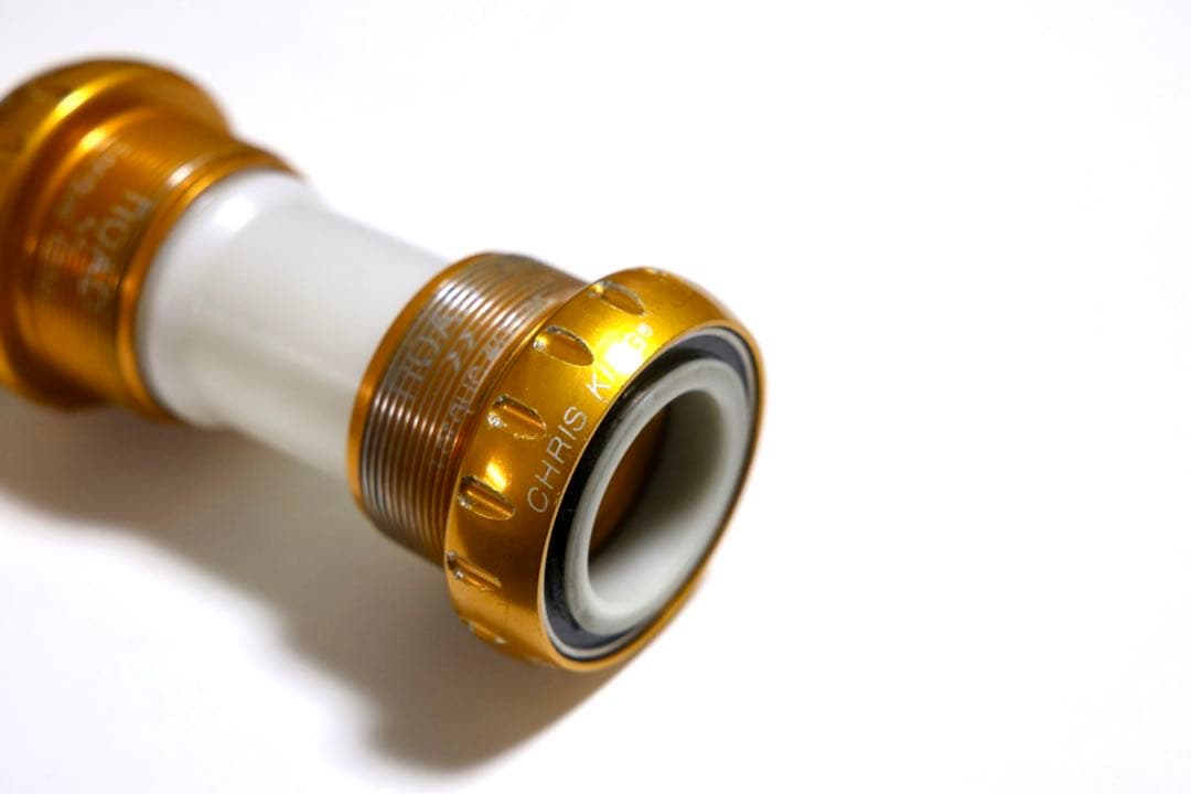 CHRIS KING ボトムブラケット BSA JIS 24mm