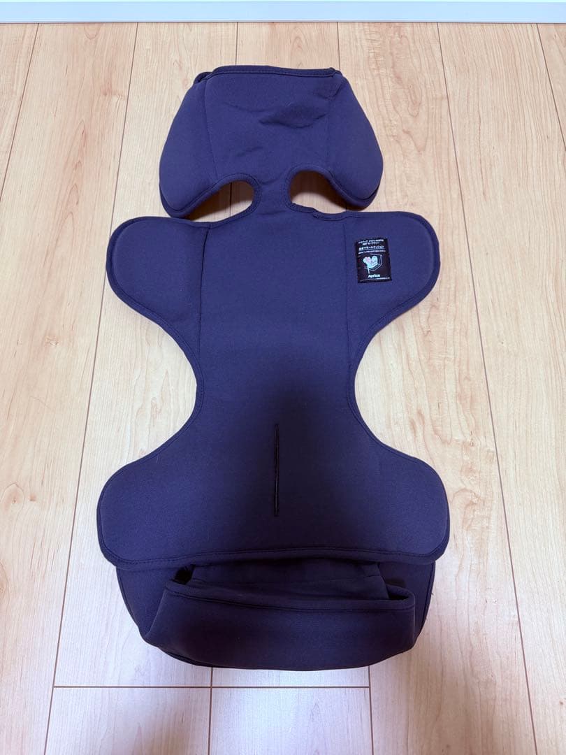 付属品未使用　Aprica フラディア グロウ ISOFIX 360°セーフティ
