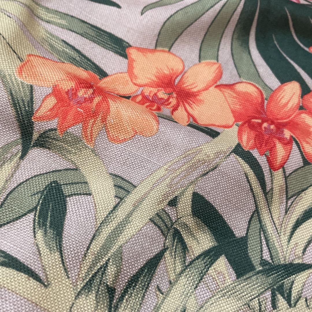 未使用！トミーバハマ　テーブルクロス　大判です。