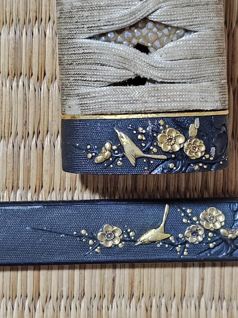 コ*ー様 追加写真あり 江戸時代 短刀の束と笄と鞘 小束 小刀 梅に鶯