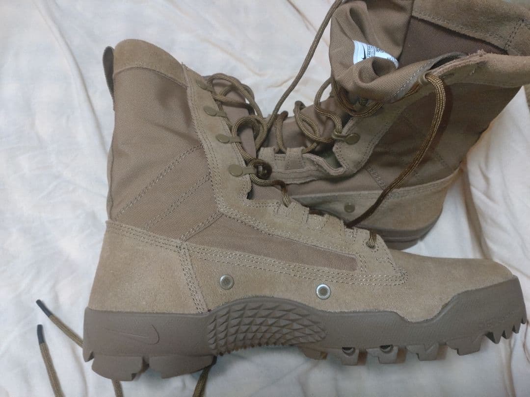 【未使用新品】最新型 NIKE ナイキ SFB ジャングルブーツ 26.0cm