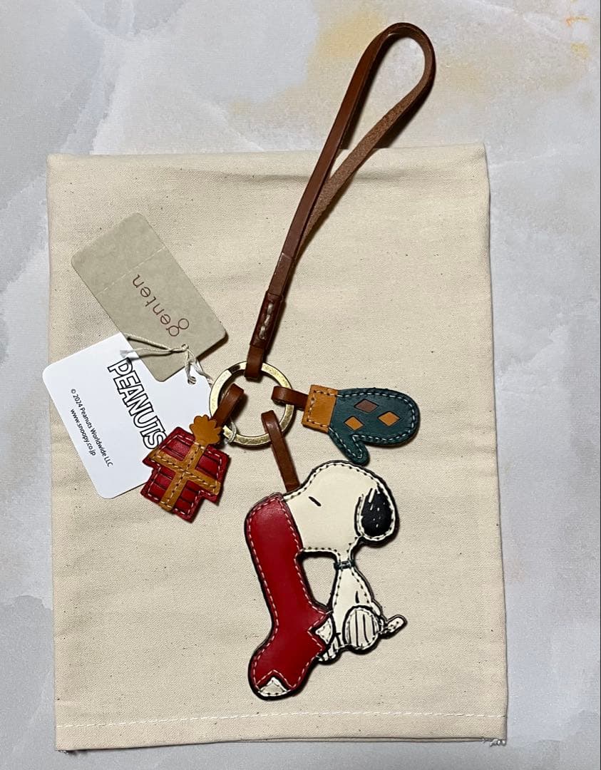 【出品12/18まで・新品未使用】genten ゲンテン スヌーピー チャーム