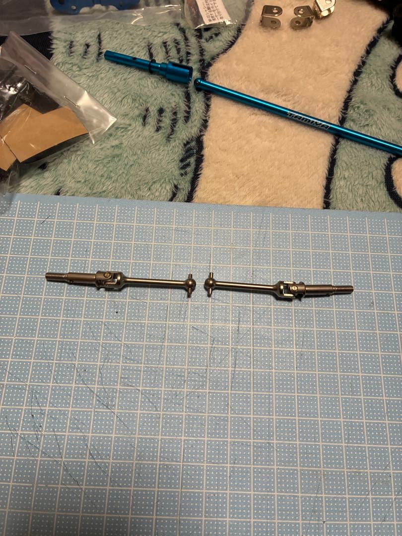 お買得 当方不要品まとめ売り シャーシ ボディ ホイール パーツ など