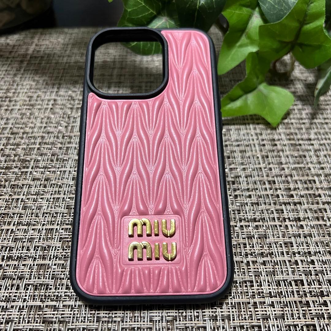 miu miu ピンク iPhone14PROケース