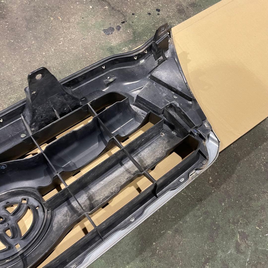 US TOYOTA トヨタ TACOMA タコマ 純正フロントグリル 艶消し黒