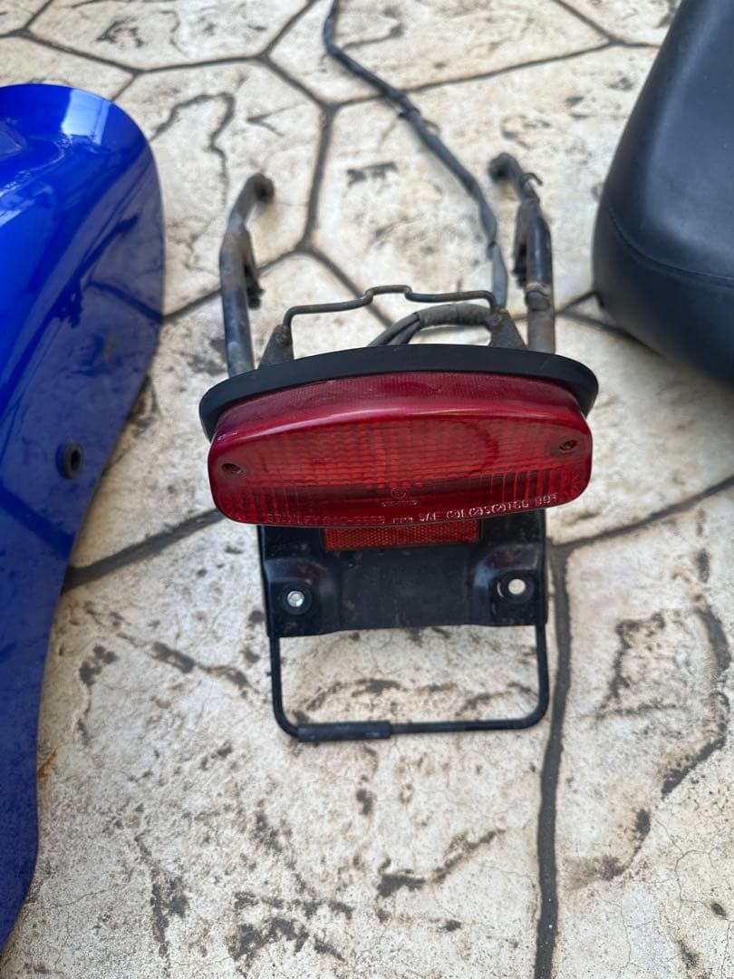 スティード純正リアフロントフェンダー、シート、ハンドルセット