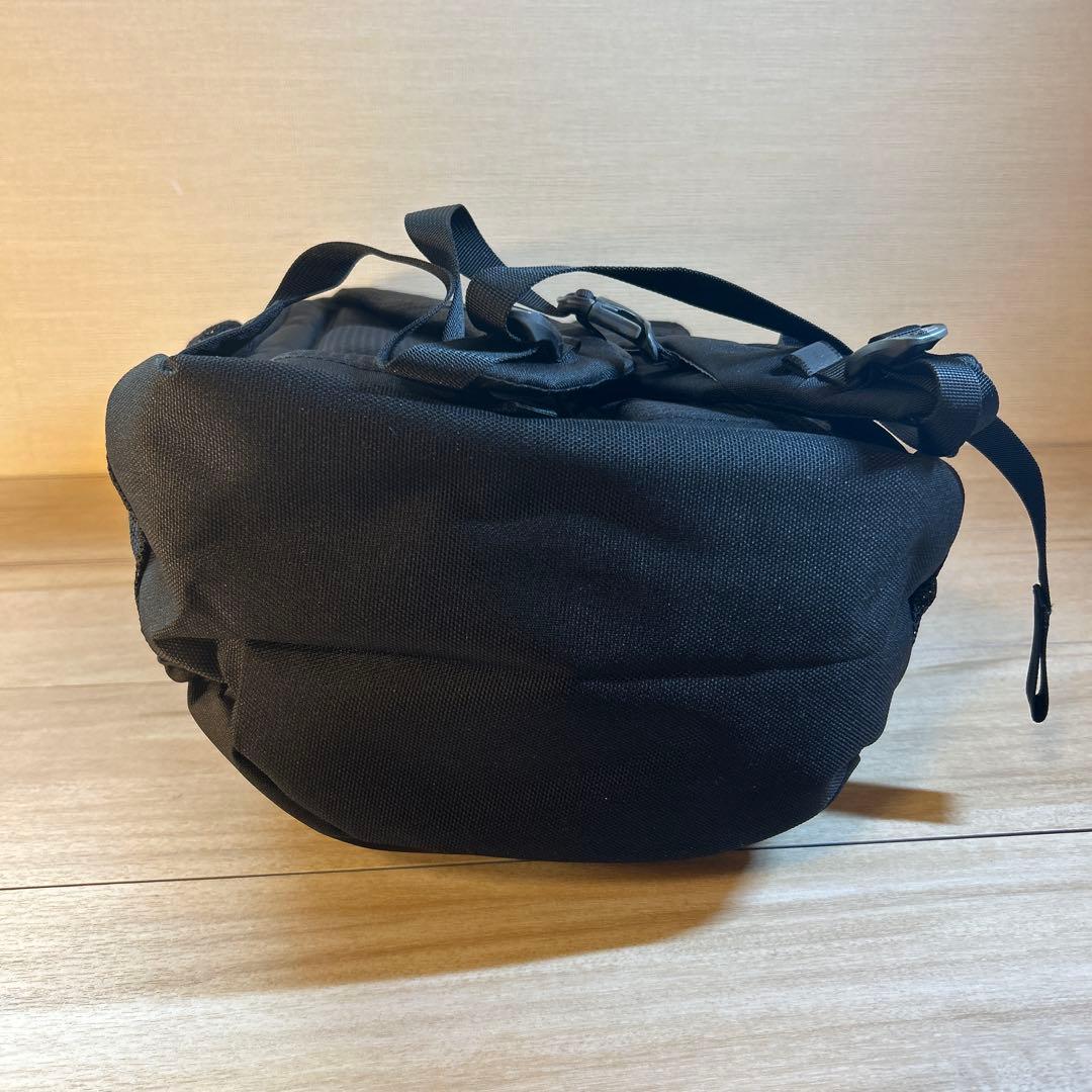 ノースフェイス　VAULT ヴォルト　リュック　バックパック　27L ブラック