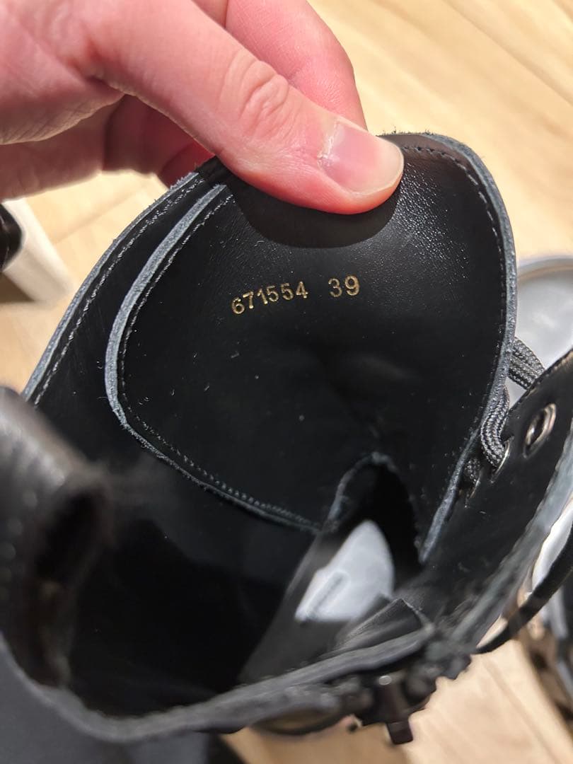 値下げ中　BALENCIAGA BULLDOZER 39