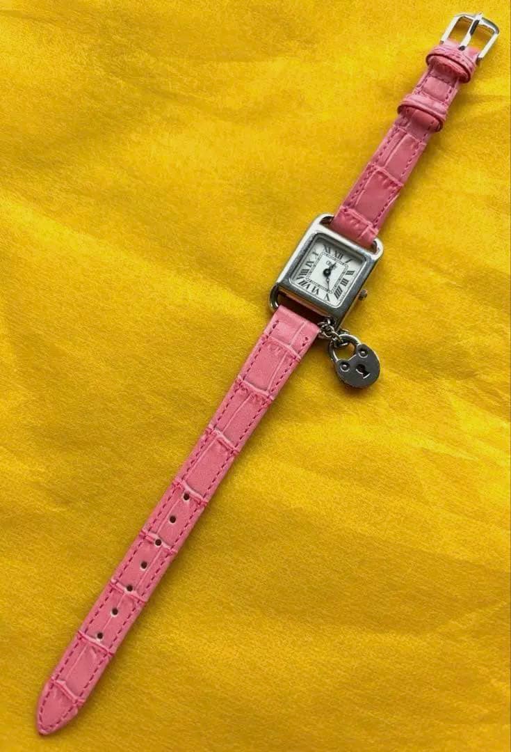 Obrey オブレイ チャーム付 腕時計 電池とレザーベルトは新品交換済 稼働中