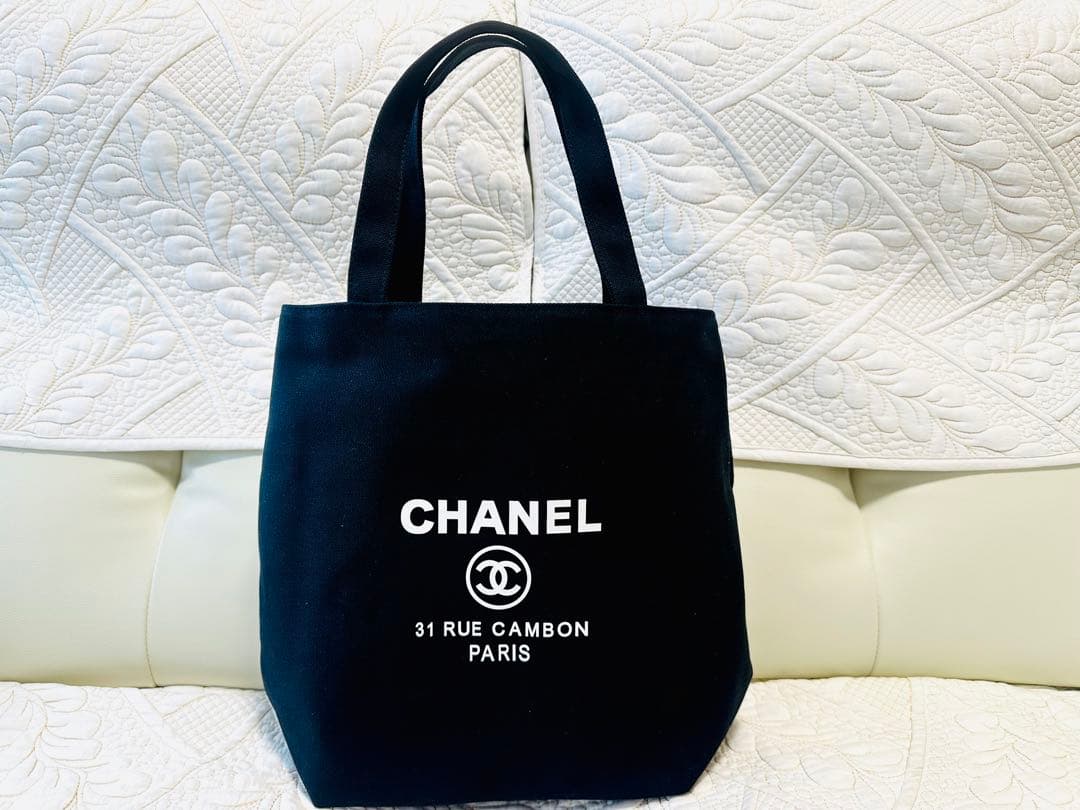 CHANELノベルティ☆トートバッグ新品未使用品キャンバス黒裏地ピンク色ブラック