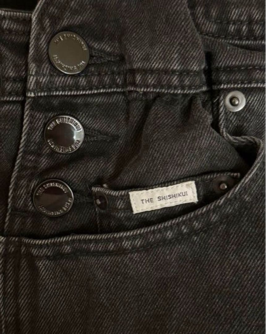 ☆新品未使用　百々千春　THE SHISHIKUI デニムジャンプスーツブラック