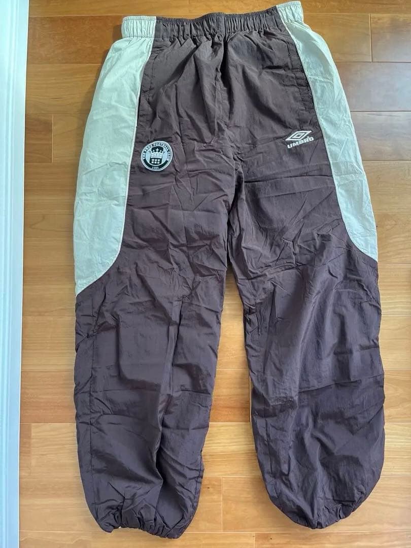 UMBRO×FREAK’S STORE　別注ナイロントラックパンツLサイズ